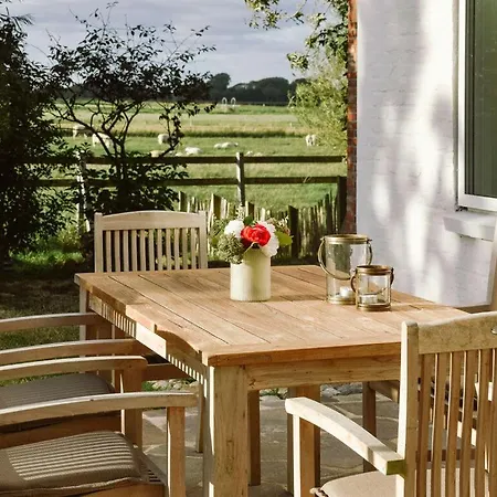 Huus South-west Ferienhaus *